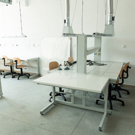 Zväčšiť fotografiu - Spojená škola v púchove privíta nový školský rok v zrekonštruovanej jedálni a dielňach - 20200807_PU_spojena skola_014w