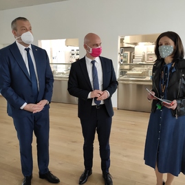 Zväčšiť fotografiu - Spolupráca župy a rezortu školstva je nadštandardná, potvrdil minister - IMG_20210415_105114