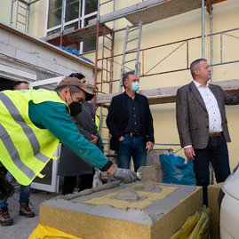 Zväčšiť fotografiu - Stavebné práce pokračujú aj na soš strojníckej v bánovciach nad bebravou - 20210908_TSK__019w