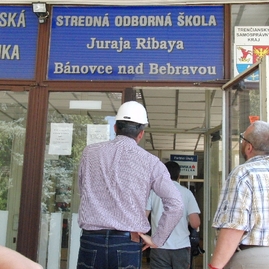 Stredná odborná škola v bánovciach nad bebravou sa rekonštruuje podľa plánu - 001