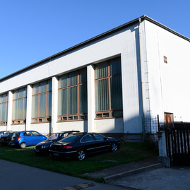 Zväčšiť fotografiu - Stredná odborná škola v starej turej sa pýši vynovenou telocvičňou - 20190904_TSK_skoly_009w