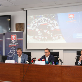 Stredná športová škola trenčín otvorí svoje dvere po prvýkrát aj pre mladých talentovaných hokejistov - 20180917_TSK_hokej_047w