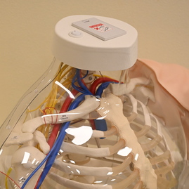 Zväčšiť fotografiu - Stredná zdravotnícka škola v prievidzi pripravuje žiakov na reálnu prax s pomocou moderných technológií