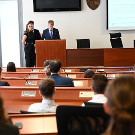 Zväčšiť fotografiu - Stredoškoláci ponúkli svoj pohľad, ako zlepšiť školské prostredie