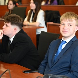 Zväčšiť fotografiu - Stredoškoláci ponúkli svoj pohľad, ako zlepšiť školské prostredie
