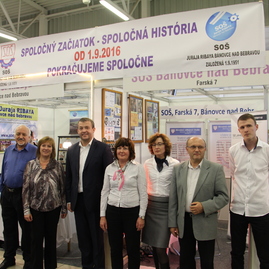 Stredoškolák vyvrcholil ocenením najlepšieho exponátu výstavy - Y