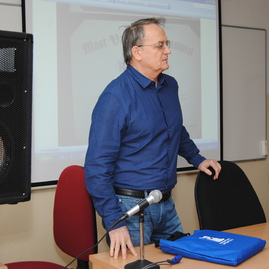Stretnutie študentov s úspešným slovákom zo silicon valley - 2014_01_roman_kiss_07