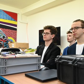 Zväčšiť fotografiu - Študenti predviedli svoje inovatívne nápady a bádateľského ducha