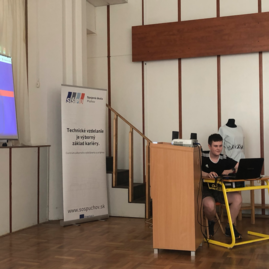 Zväčšiť fotografiu - Študenti spojenej školy v púchove sa predstavili na medzinárodnom podujatí - Žiaci prezentovali svoje nápady v závere minulého školsského roka