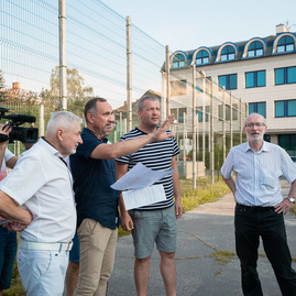 Zväčšiť fotografiu - Študentov gymnázia v trenčíne privíta vynovená školská jedáleň - TSK_kontrolny deň_-Gymnázium ĽŠ jedáleň (6)