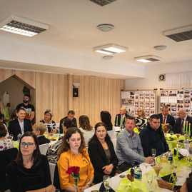 Zväčšiť fotografiu - Štvrtá najstaršia priemyselná škola na slovensku oslávila 85 rokov
