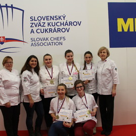Štyrikrát zlato pre študentov soš oas púchov - IMG_4111