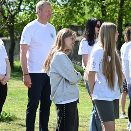 Zväčšiť fotografiu - Teambuilding mládežníckeho parlamentu spojil mladých lídrov z kraja