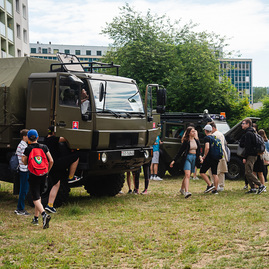 Zväčšiť fotografiu - Technika zaujala štyristovku žiakov - TSK_SOŠ TN (23 of 64)