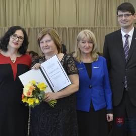 Traja pedagógovia župných škôl ocenení ministerstvom školstva, vedy, výskumu a športu slovenskej republiky - 56162465_269976523879290_3709318917160697856_n