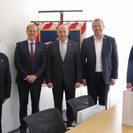 Trenčianska župa a krajské mesto trenčín nadväzujú spoluprácu so slovenským olympijským a športovým výborom - IMG_5036
