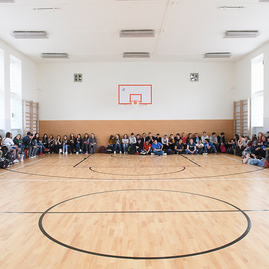 Trenčianska župa chce zo štátneho rozpočtu zrekonštruovať šesticu telocviční stredných škôl - 20170505_PD_TSK_foto_Radovan_Stoklasa_0108w