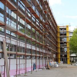 Trenčianska župa počas letných prázdnin zainvestuje do rekonštrukcie stredných škôl viac ako milión eur - sos stavebna e.bellusa tn