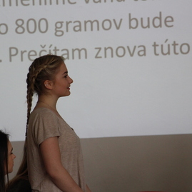 Trenčianske gymnázium ľ. štúra sa pridalo k 56 najlepším frankofónnym bilingválnym školám na svete - G