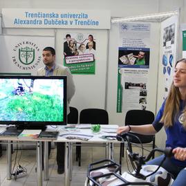 Trenčiansky robotický deň popularizuje vedu a techniku už 11 rokov - Snímek 090