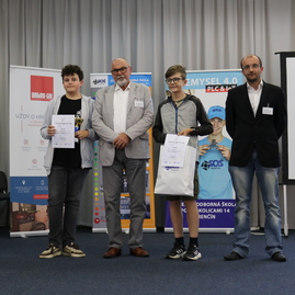 Zväčšiť fotografiu - Trenčiansky robotický deň popularizuje vedu a techniku už 18 rokov - IMG_4130