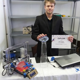 Tretí krát ocenenie top výrobok pre soš handlová! - 20160428_140549_resize