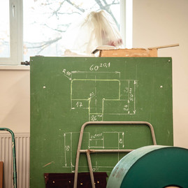 Zväčšiť fotografiu - Unikátna škola získala prezidentskú zelenú pečať - TSK_prezidentská pečať_SPŠ TN_mini-55