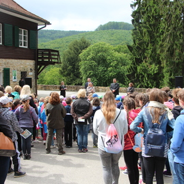 Úsmev na detských tvárach, prekrásna príroda, zver a poľovníci. aj taký bol deň lesnej pedagogiky. - IMG_5426