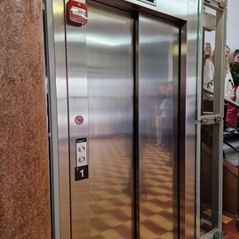 Zväčšiť fotografiu - Už aj tri novomestské župné školy sú pripravené vzdelávať deti s hendikepom