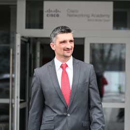 Zväčšiť fotografiu - Už aj tri novomestské župné školy sú pripravené vzdelávať deti s hendikepom