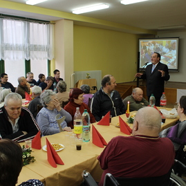 V areáli centra sociálnych služieb bôrik v nitrianskom pravne vyrástla zelená relaxačná zóna - IMG_5166