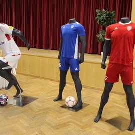 Zväčšiť fotografiu - V kraji vznikne prvá regionálna futbalová akadémia na slovensku - IMG_0059