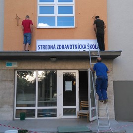 V lete ich namiesto tichých chodieb čaká rekonštrukcia - SZŠ Trenčín 3 (3)