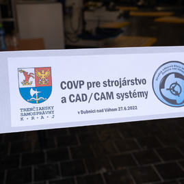 Zväčšiť fotografiu - V moderných dielňach sa študenti vzdelávajú pre potreby trhu práce - 20220627_TSK_264w