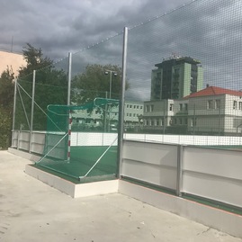 V poradí štrnáste multifunkčné ihrisko vybudovala trenčianska župa v areáli obchodnej akadémie v prievidzi - IMG_9662