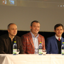 V považskej bystrici oslávili deň študentstva športom i konferenciou, na ktorej vystúpil aj národný ambasádor pre odborné vzdelávanie jaroslav baška - IMG_0043