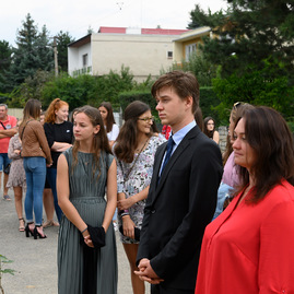 V regióne hornej nitry župa otvorila novú strednú zdravotnícku školu, jej prah v prvý školský deň prekročilo 48 prvákov - 20190902_PD_SZS_016w