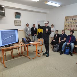 Zväčšiť fotografiu - V starej turej súťažilo vyše 180 stredoškolákov - SOČ Stará Turá (14)