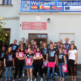 Vďaka projektu erasmus+ sa zdokonalili v angličtine a spoznali krásy a históriu poľska - Obrazok1