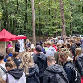 Zväčšiť fotografiu - Víťazom župnej kalokagatie sa stala považskobystrická priemyslovka - 20220928_123533