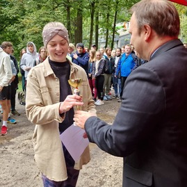 Zväčšiť fotografiu - Víťazom župnej kalokagatie sa stala považskobystrická priemyslovka - 20220928_123828