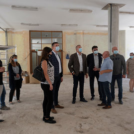 Zväčšiť fotografiu - Vynovenú kuchyňu s jedálňou bude mať ďalšia župná škola - 20210908_TSK__063w