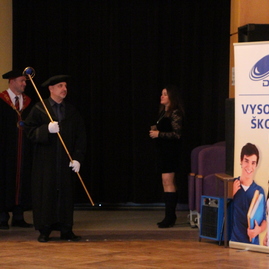 Vysoká škola dti v dubnici nad váhom vstúpila do nového akademického roku pod novým názvom - IMG_2925