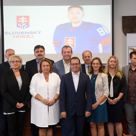 Vzorový hokejový región - trenčín bude vychovávať budúce hokejové hviezdy! - 20180917_TSK_hokej_049w