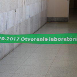 Z novodobých prírodovedných pracovísk sa už tešia študenti všetkých 11 gymnázií v zriaďovateľskej pôsobnosti tsk - IMG_3494