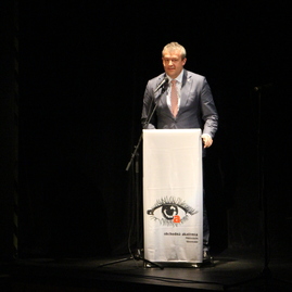 Z obchodnej akadémie v prievidzi je sedemdesiatnička, k jubileu dostane nové ošatenie a multifunkčné ihrisko - IMG_0079