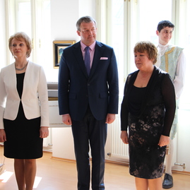 Za poslanie, ktorému zasvätili život, si výnimoční učitelia trenčianskeho kraja prevzali plaketu j. a. komenského - IMG_6485