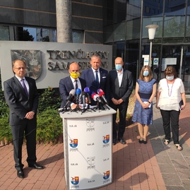 Zväčšiť fotografiu - Zaočkovanosť zamestnancov župných stredných škôl je nad celoslovenským priemerom - IMG_20210813_090515