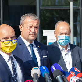 Zväčšiť fotografiu - Zaočkovanosť zamestnancov župných stredných škôl je nad celoslovenským priemerom - TSK_zaočkovanosť školy_mini (2 of 11)