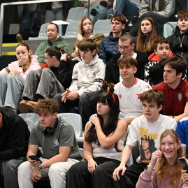 Zväčšiť fotografiu - Žiaci si vyberajú svoju budúcnosť - stredoškolák pokračuje aj v piatok